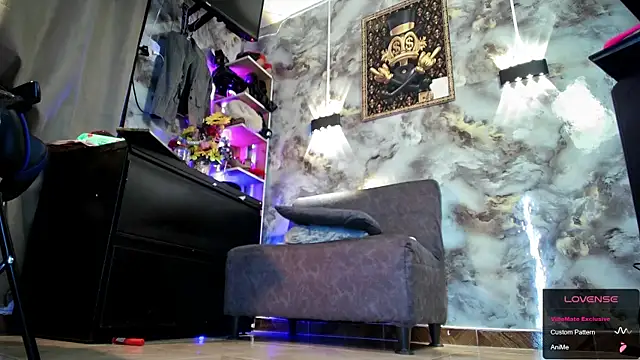Ivvannaparis online show from July 29, 2026, 3:43 pm