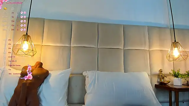 AnaisClark online show from February 27, 2025, 11:20 am