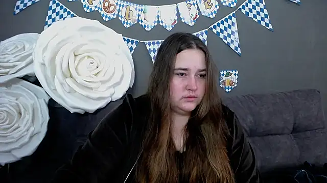 XX Daniella XX online show from October 3, 2025, 6:32 am