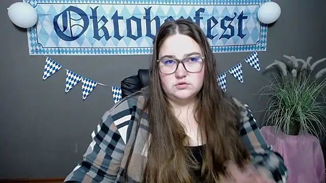 XX Daniella XX online show from October 10, 2025, 6:23 am