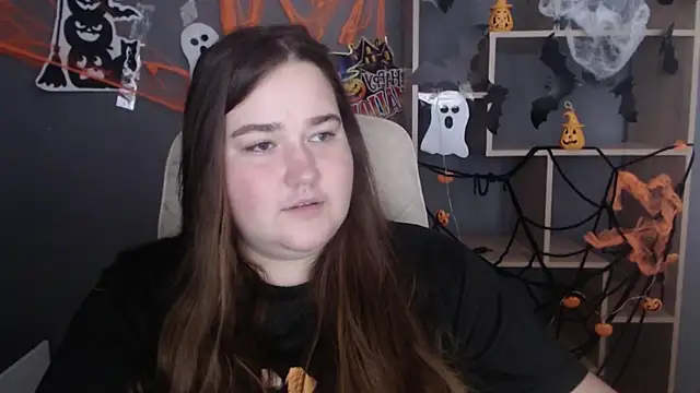 XX Daniella XX online show from October 31, 2025, 7:20 am