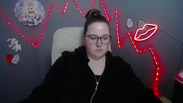 XX Daniella XX online show from April 8, 2026, 6:46 am