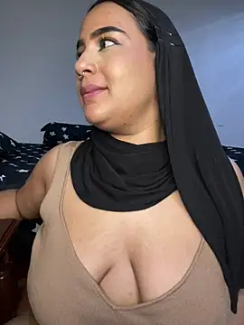 Snapshot of Maryam_yamal chatting on January 24, 2025, 11:23 pm Maryam yamal online show from January 24, 2025, 11:23 pm