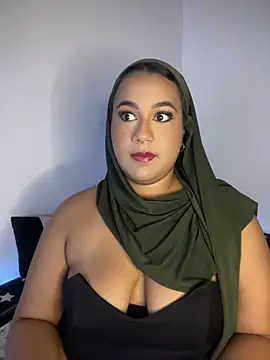 Snapshot of Maryam_yamal chatting on February 15, 2026, 8:49 pm Maryam yamal online show from February 15, 2026, 8:49 pm