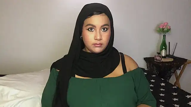 Maryam yamal online show from April 23, 2026, 10:45 pm
