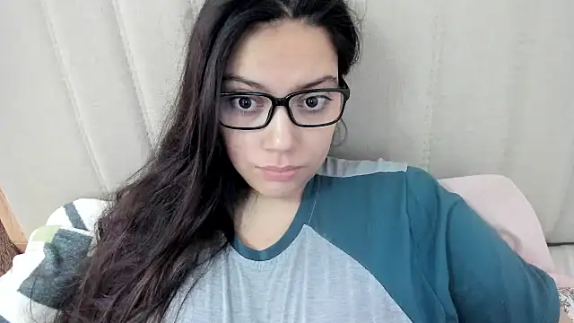 roniewester online show from October 13, 2025, 12:38 pm