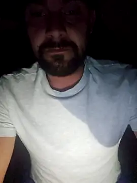 Dani199021 online show from April 8, 2026, 10:54 pm