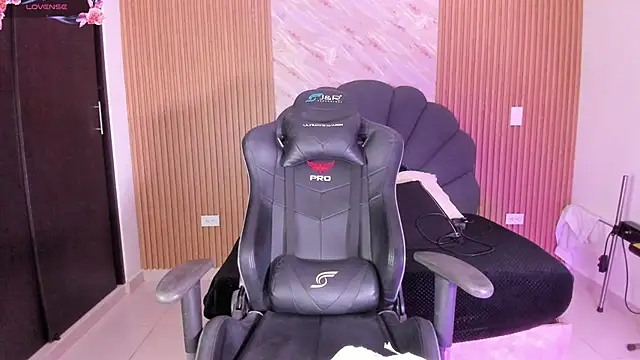 karol green  online show from February 6, 2026, 3:11 am