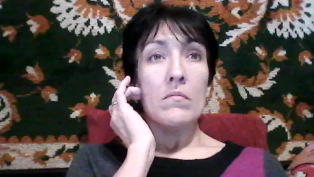 SunnyAmorre online show from October 18, 2025, 8:26 am