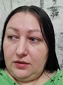 Rini333 online show from December 5, 2025, 7:17 am