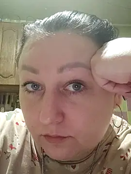 Rini333 online show from February 2, 2026, 5:11 pm