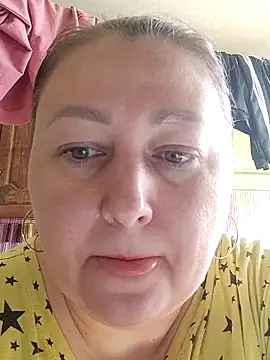 Snapshot of Rini333 chatting on April 26, 2026, 7:17 am Rini333 online show from April 26, 2026, 7:17 am
