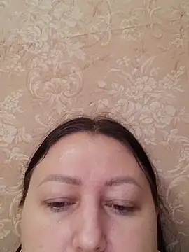 Snapshot of Rini333 chatting on May 11, 2026, 2:45 pm Rini333 online show from May 11, 2026, 2:45 pm