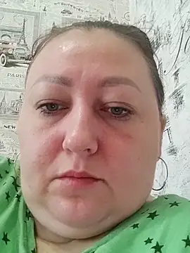 Snapshot of Rini333 chatting on June 2, 2026, 8:49 am Rini333 online show from June 2, 2026, 8:49 am