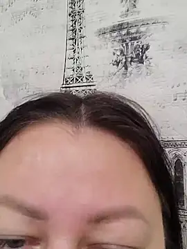 Snapshot of Rini333 chatting on June 5, 2026, 10:10 am Rini333 online show from June 5, 2026, 10:10 am