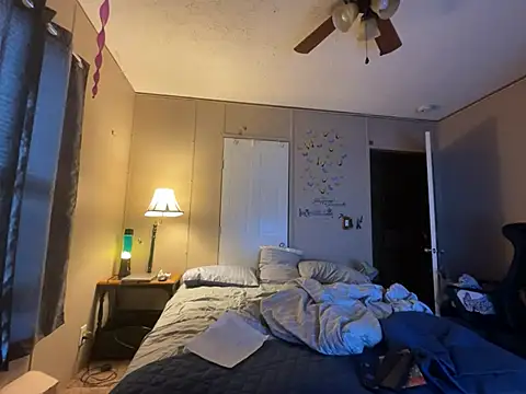 jck1m0t online show from December 21, 2024, 1:21 pm