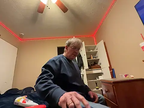 jck1m0t online show from January 11, 2025, 6:14 am