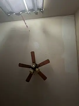 jck1m0t online show from January 26, 2025, 5:13 pm