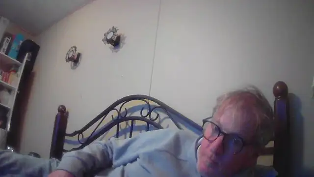 jck1m0t online show from November 23, 2025, 12:21 am