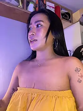 AsianMilfSheryl online show from November 5, 2025, 6:35 am