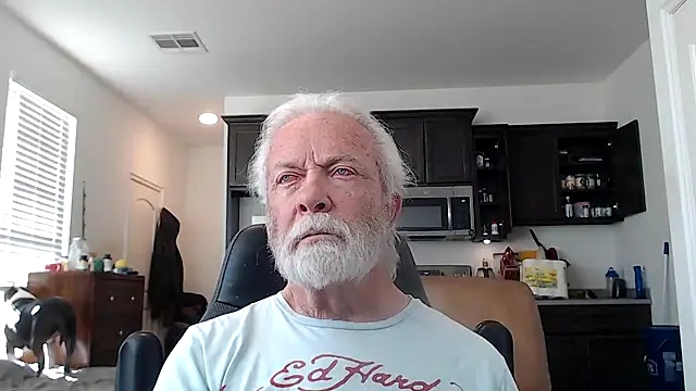 rockpoint69 online show from December 19, 2024, 9:38 pm