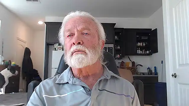 rockpoint69 online show from January 3, 2025, 8:43 pm