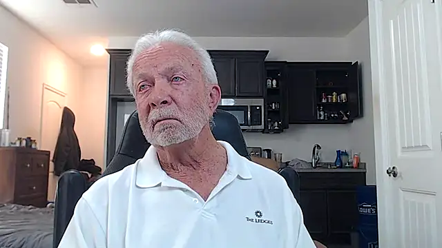 Snapshot of rockpoint69 chatting on February 26, 2026, 11:26 pm rockpoint69 online show from February 26, 2026, 11:26 pm