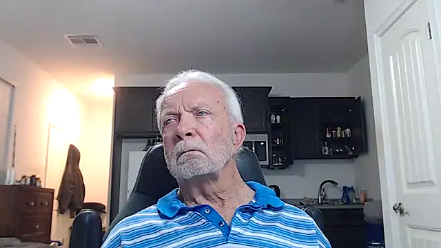 Snapshot of rockpoint69 chatting on February 27, 2026, 11:32 am rockpoint69 online show from February 27, 2026, 11:32 am