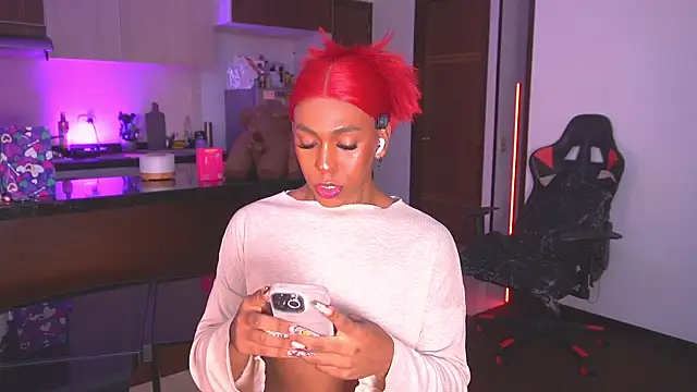 AmberRaus online show from September 17, 2025, 3:52 am