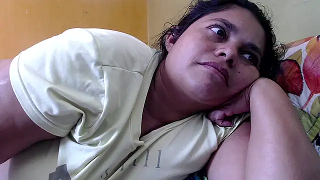 yulieth bbw online show from July 21, 2026, 2:41 pm