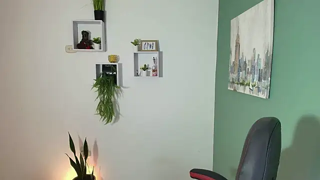 bella 99  online show from December 17, 2024, 11:28 am