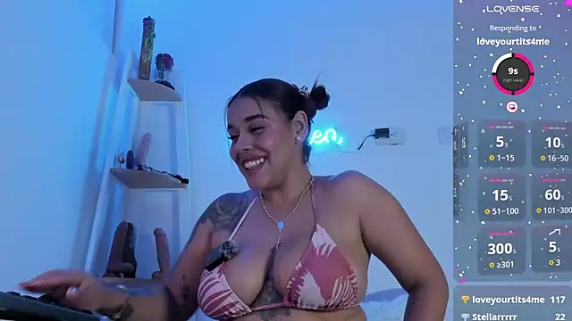 andrea lopezz  online show from March 12, 2026, 2:50 am