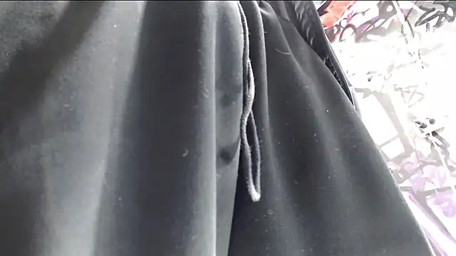 Justin Frank online show from January 26, 2025, 6:27 pm