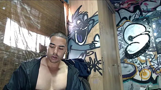Snapshot of Justin_Frank chatting on May 4, 2026, 9:00 pm Justin Frank online show from May 4, 2026, 9:00 pm