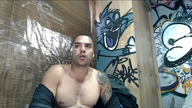 Snapshot of Justin_Frank chatting on May 26, 2026, 8:05 pm Justin Frank online show from May 26, 2026, 8:05 pm