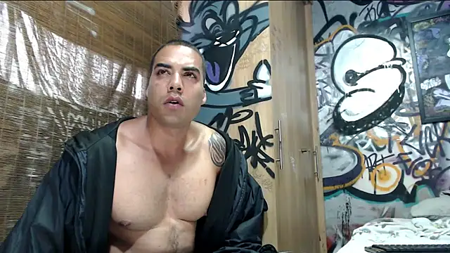 Snapshot of Justin_Frank chatting on May 28, 2026, 8:28 pm Justin Frank online show from May 28, 2026, 8:28 pm