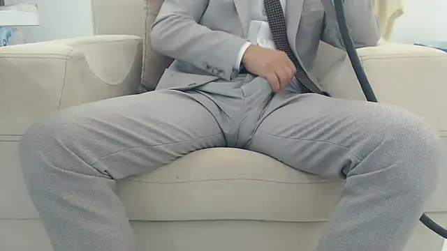 masterxmonster online show from October 7, 2025, 4:09 am