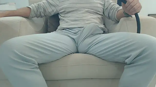 masterxmonster online show from December 21, 2025, 12:07 am