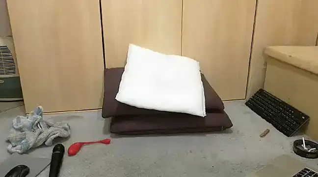 vanda26hot online show from February 2, 2025, 8:35 am