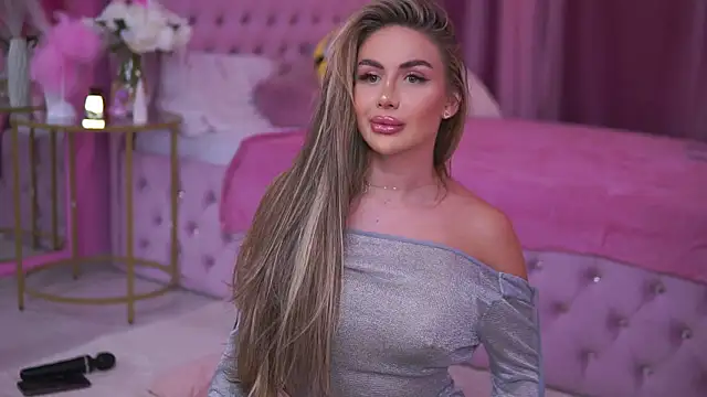 AshleySinn online show from March 19, 2025, 10:53 pm