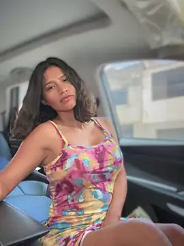 sexi noemi online show from October 23, 2025, 5:23 pm