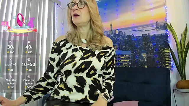 ashleymilf 1 online show from February 13, 2025, 2:09 pm