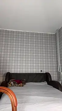 NinaVI online show from September 13, 2025, 5:46 pm