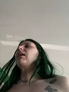 itsbabydashh online show from April 23, 2026, 1:46 pm