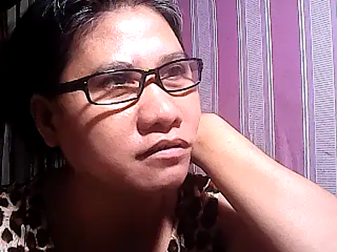 sweetsosie18 online show from March 16, 2025, 2:55 pm