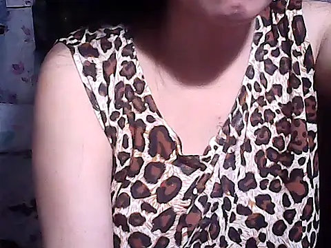 sweetsosie18 online show from September 23, 2025, 10:02 pm