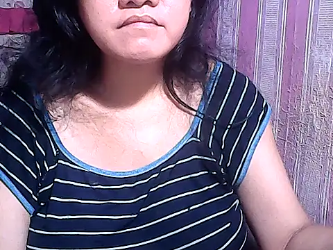 sweetsosie18 online show from October 15, 2025, 4:45 am