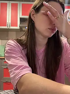 SeducingYoghourt online show from April 27, 2026, 4:05 pm