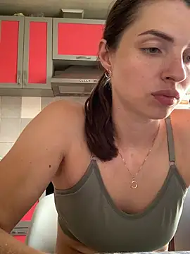 Snapshot of SeducingYoghourt chatting on July 23, 2026, 1:53 pm SeducingYoghourt online show from July 23, 2026, 1:53 pm