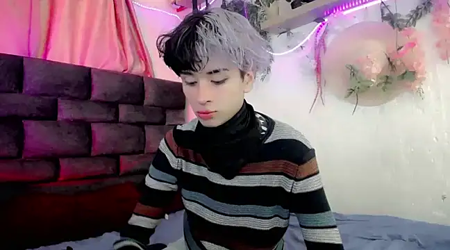 Sweet Jack1 online show from March 7, 2025, 8:44 pm